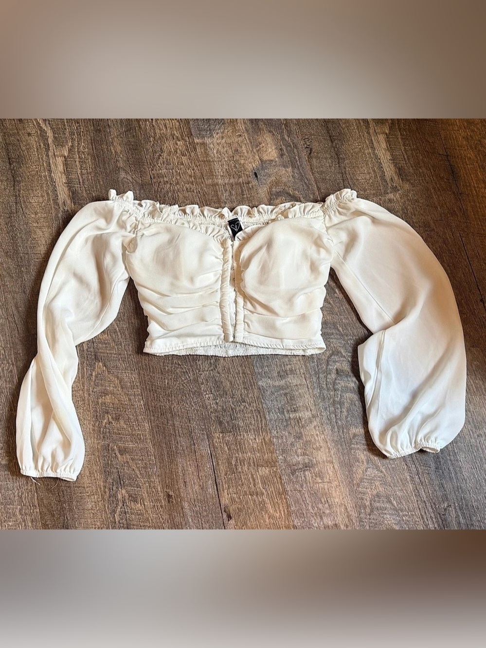 Windsor White Puff Sleeve Crop Top